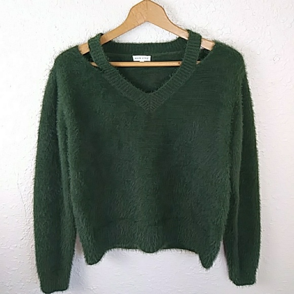 Main strip Boutique sweater size large - Picture 1 of 7